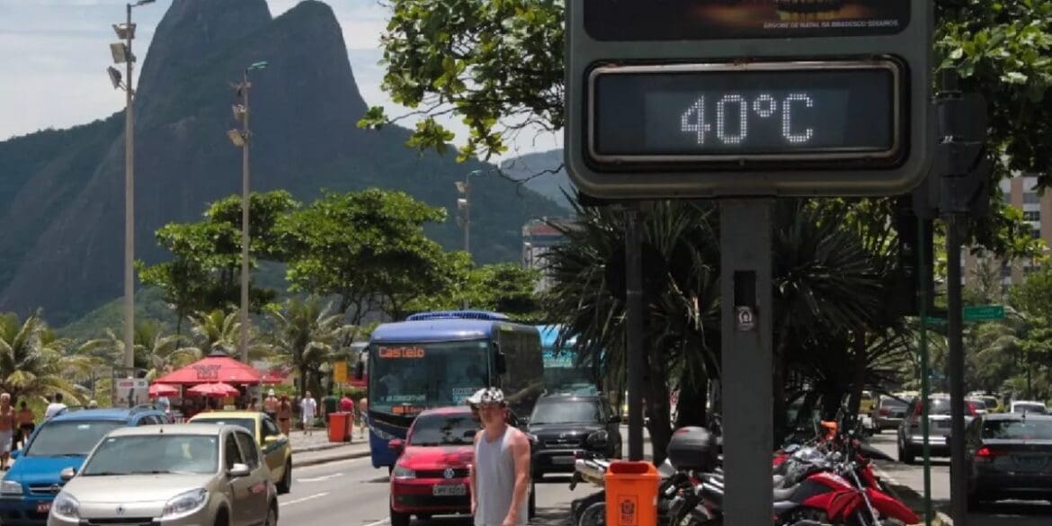 Rio-de-Janeiro-bateu-recorde-de-calor-na-ultima-quarta-com-temperatura-acima-dos-40-graus