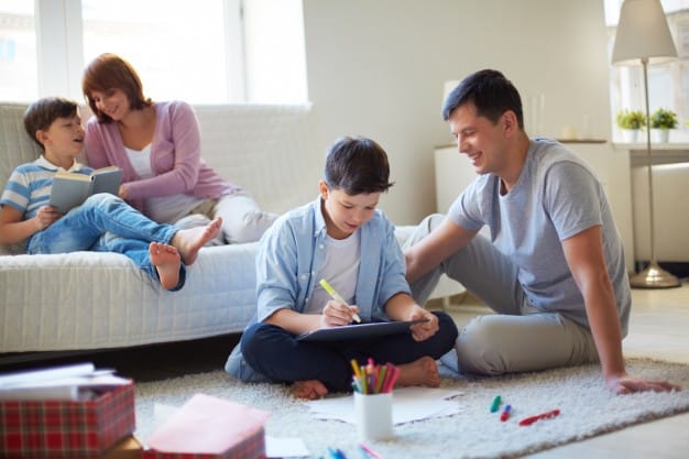 Descubra como a família que incentiva sonhos fortalece a confiança, apoia objetivos e ajuda a construir um futuro cheio de possibilidades.