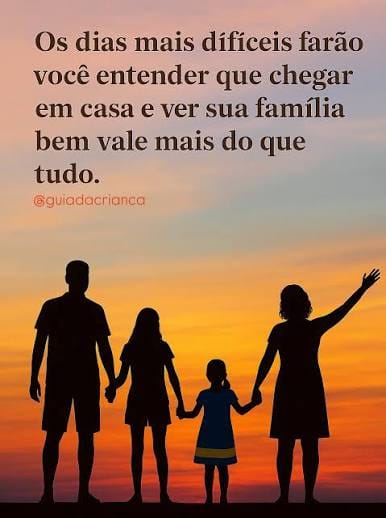Descubra como a família que valoriza o tempo junto fortalece vínculos, cria memórias e constrói relações mais saudáveis no dia a dia.
